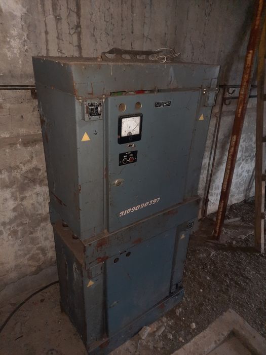 Установка конденсаторная УКБН - 0.38 200 - 50УЗ