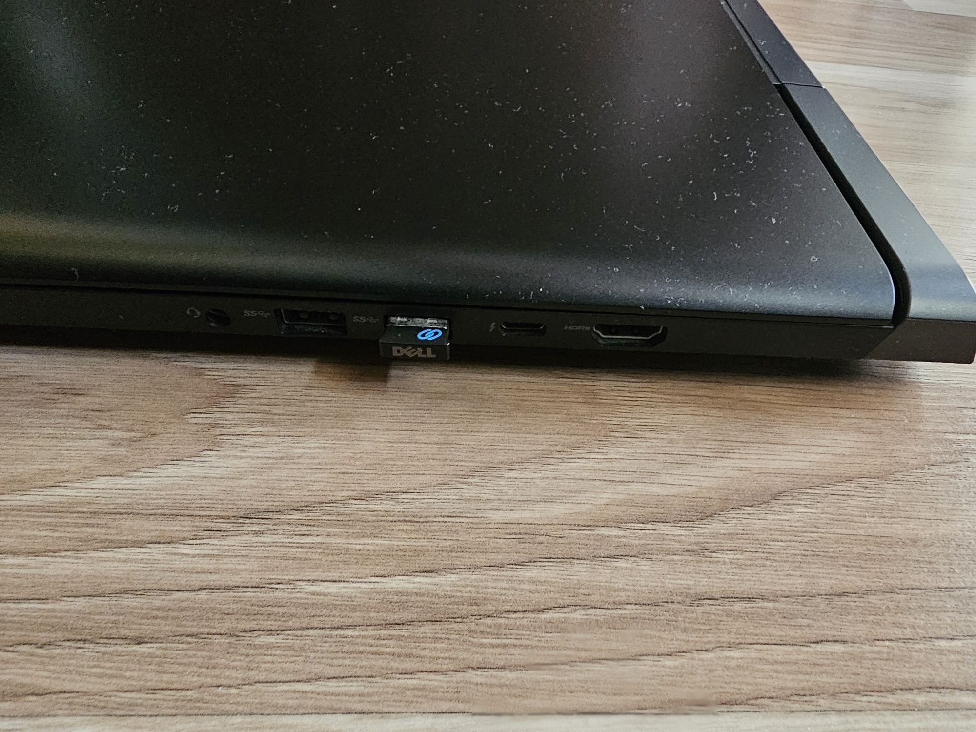 Laptop Dell Inspiron G5 5587