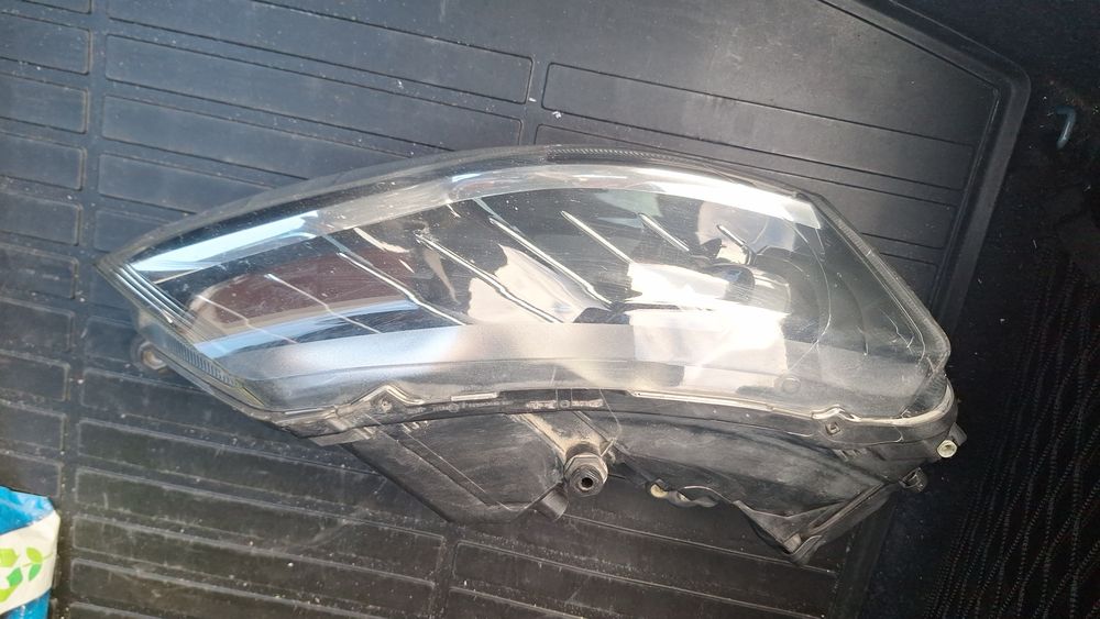 Reflektor przedni Valeo do Rapid-Led: