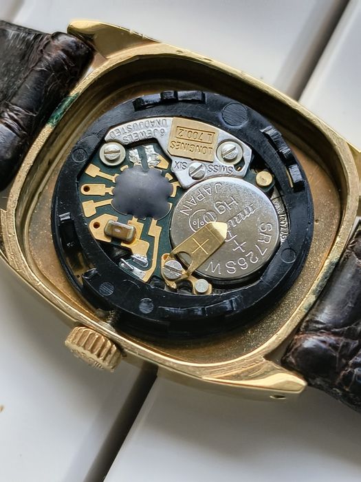 Longines Damski 700 uszkodzony