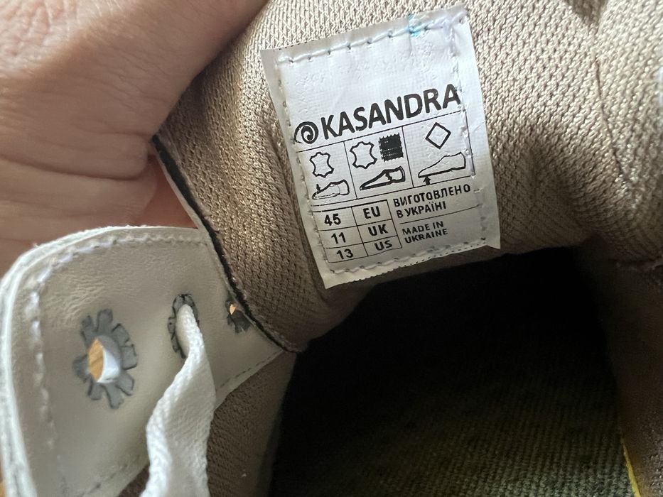 Нові кросівкі туфлі розмір 45