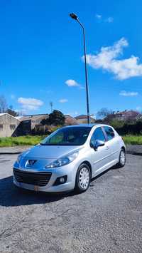 Peugeot 207 99g 1.6hdi