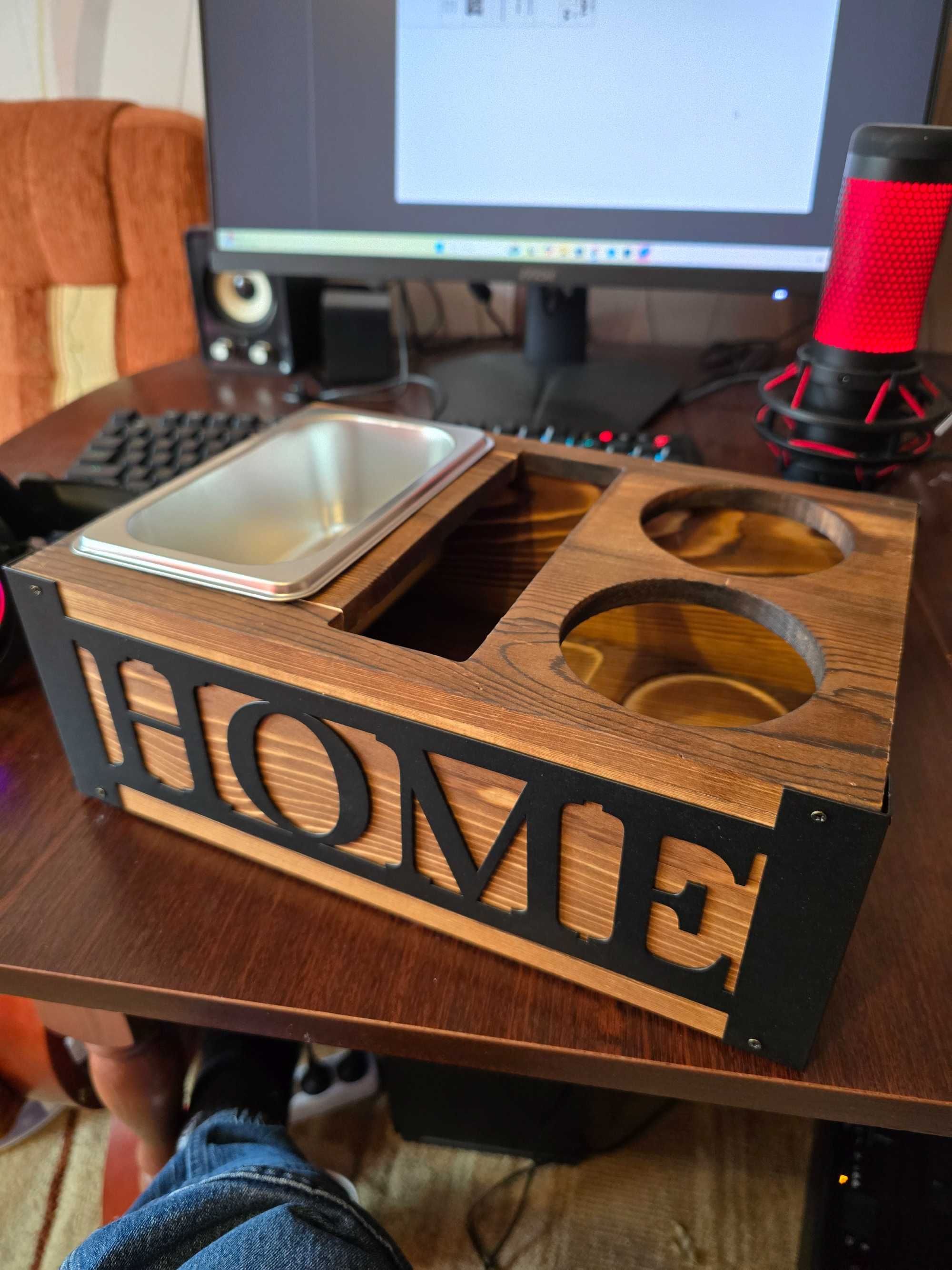 Organizer drewniany na piloty, napoje i przekąski - HOME box