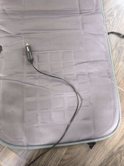 mata samochodowa podgrzewająca