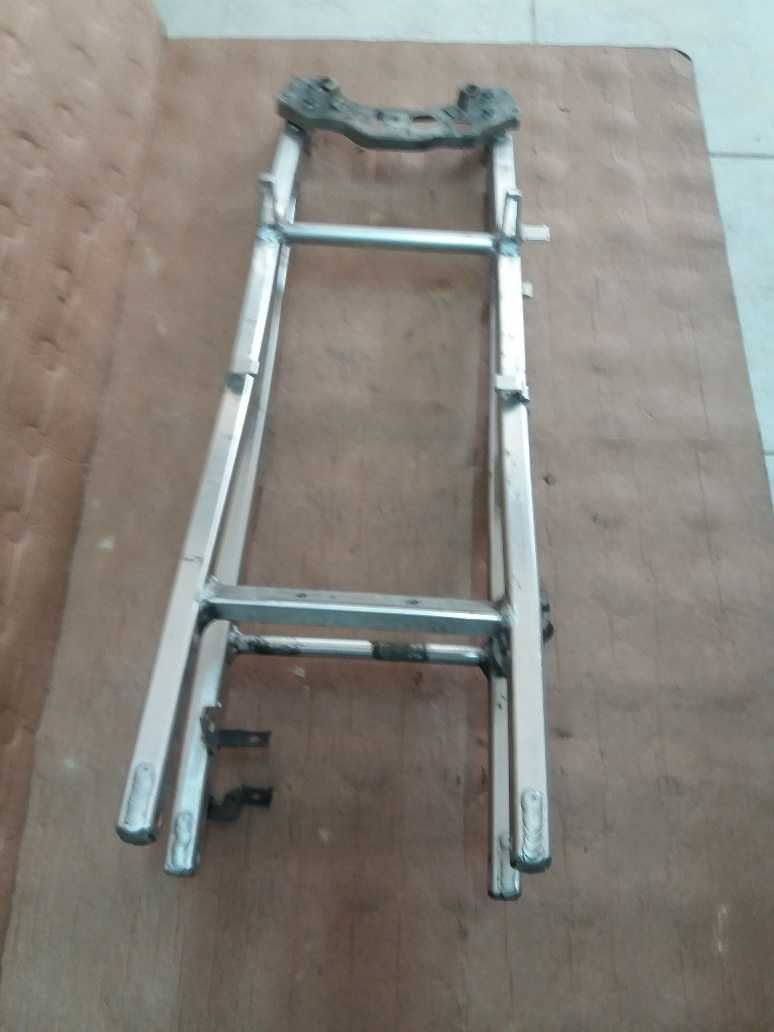 Subquadro Honda CBR600F