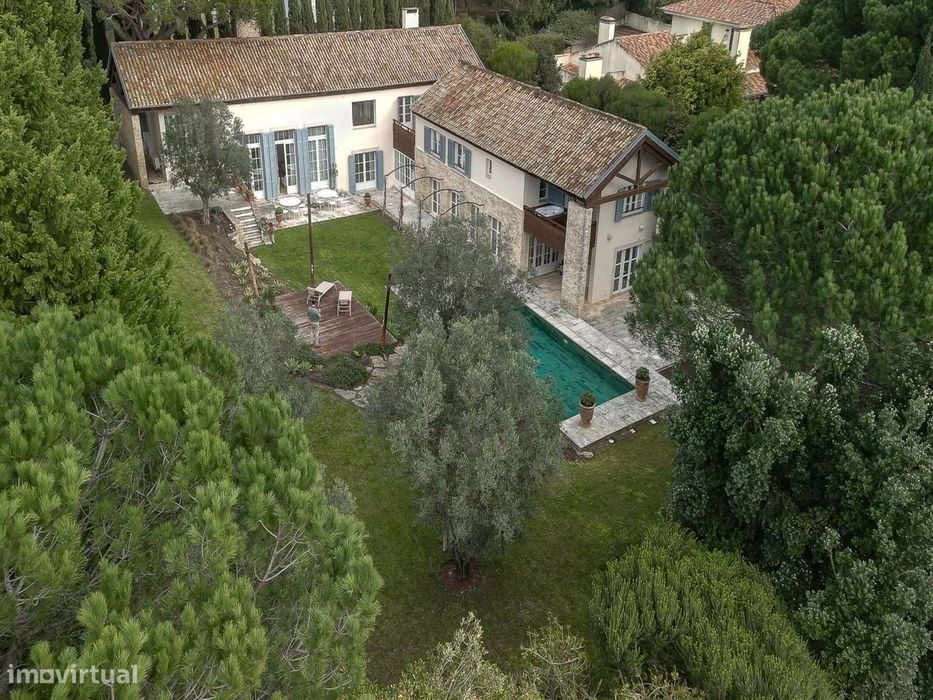 Residência espectacular estilo "provence" para arrendamento na Quinta