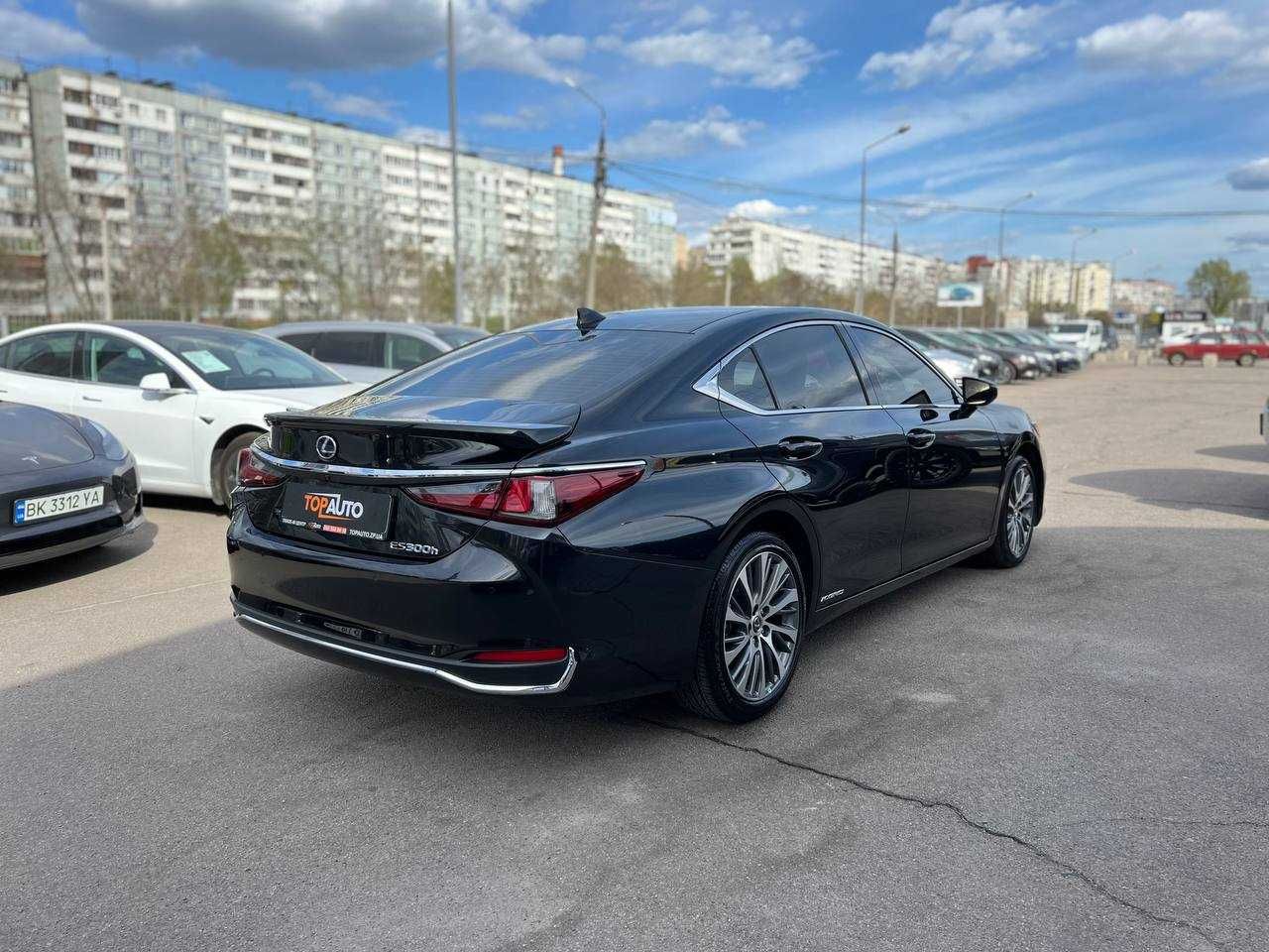 Lexus ES 300H 2021