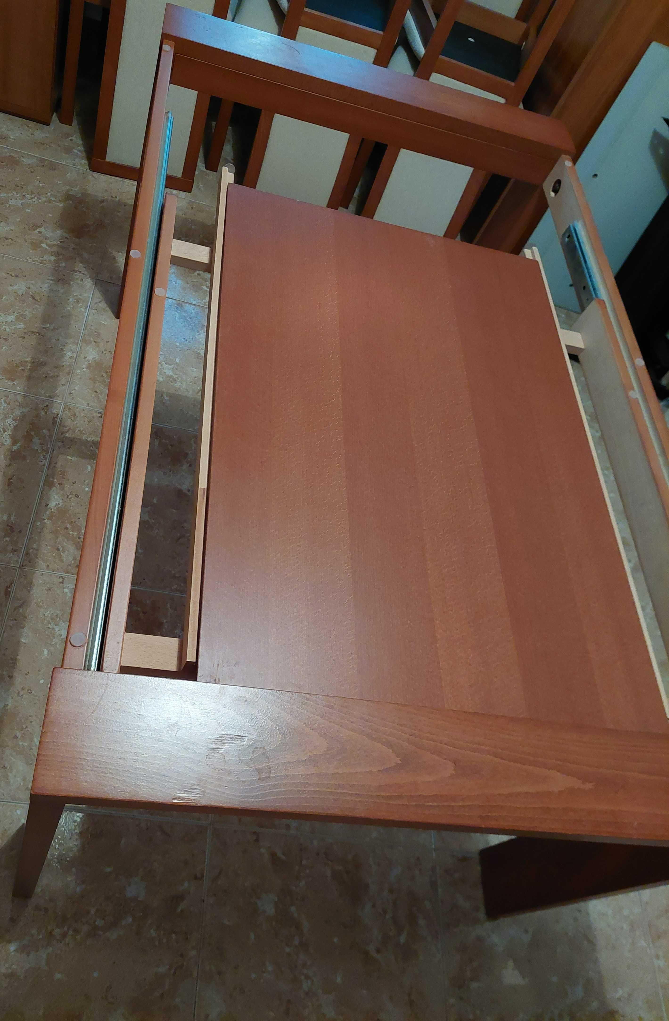 Conjunto de Mesa de jantar  com 6 cadeiras