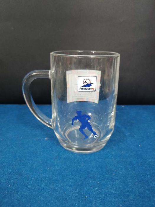 Caneca  Oficial do Campeonato Mundial de Futebol em França 1998