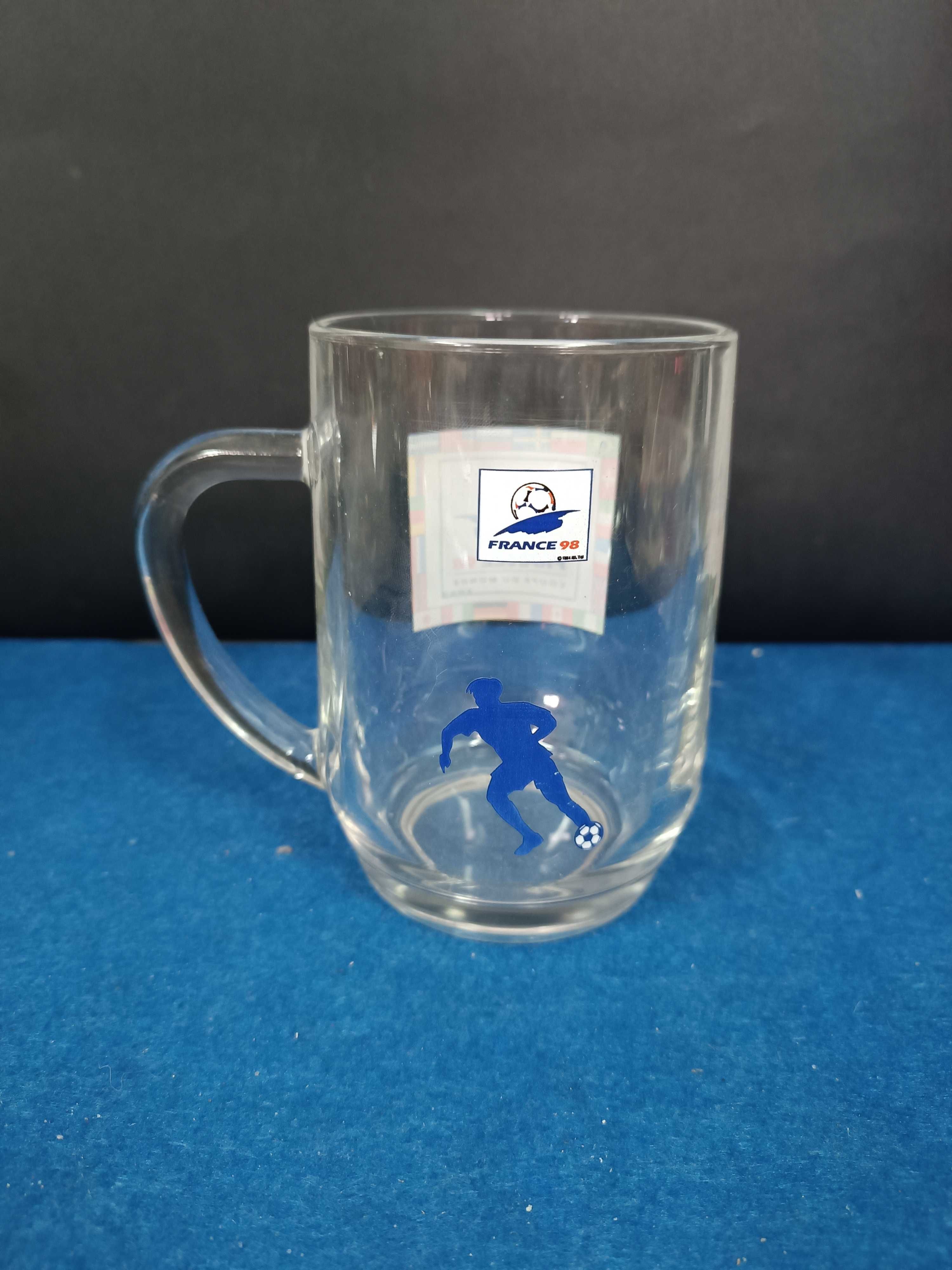 Caneca  Oficial do Campeonato Mundial de Futebol em França 1998