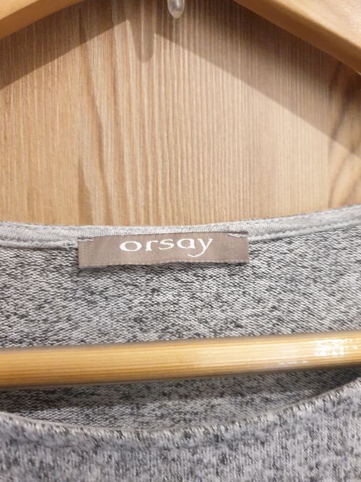 Szary sweterek damski Orsay z ozdobnymi rękawami koronka