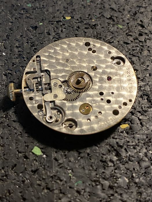 Mechanizm werk omega zegarek pasówka cal. 35,5L
