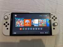 Switch OLED com garantia final de 2026.