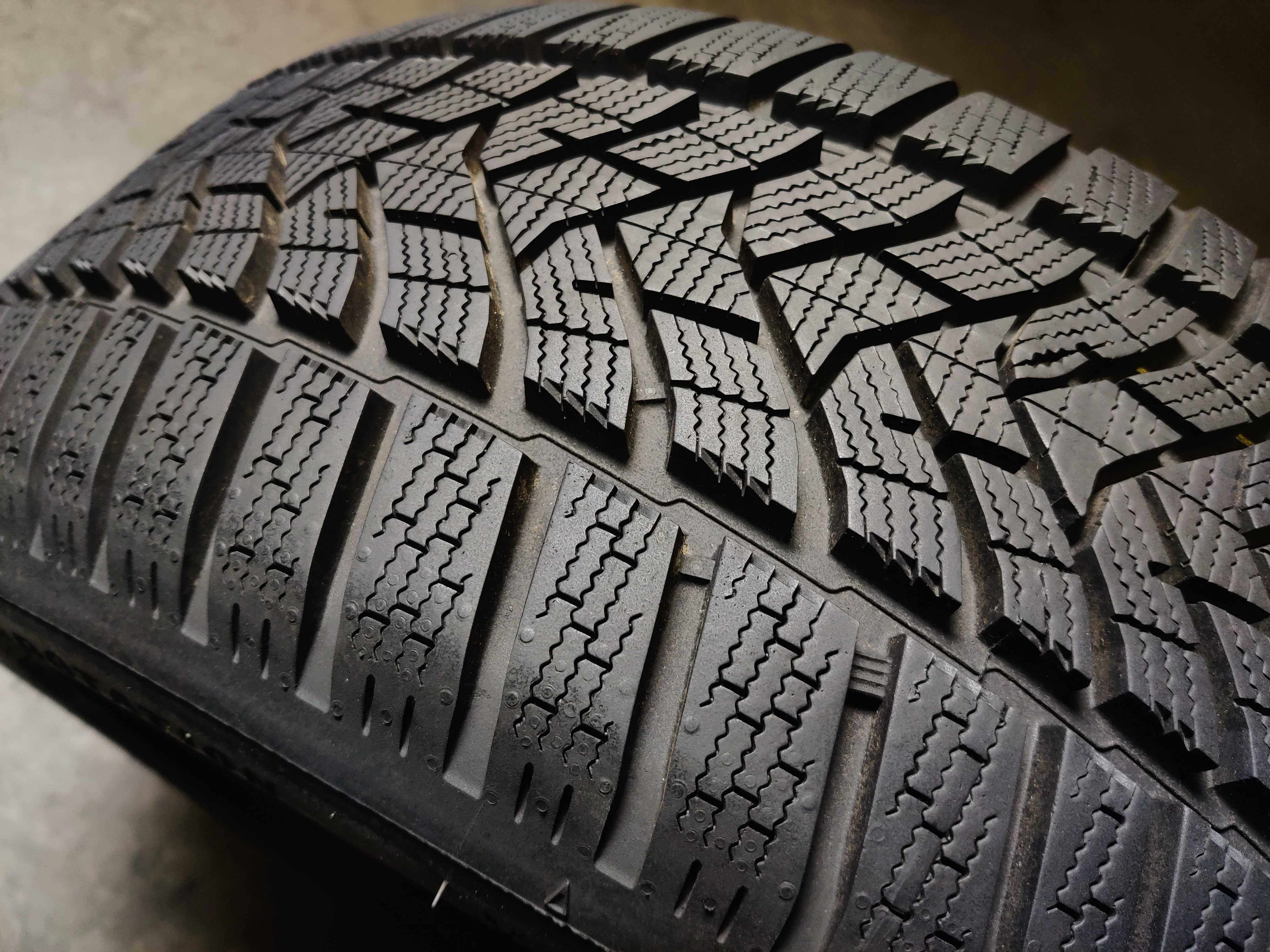 R17 225 50 шини зимові 2023р. Dunlop Winter Sport 5 як НОВІ