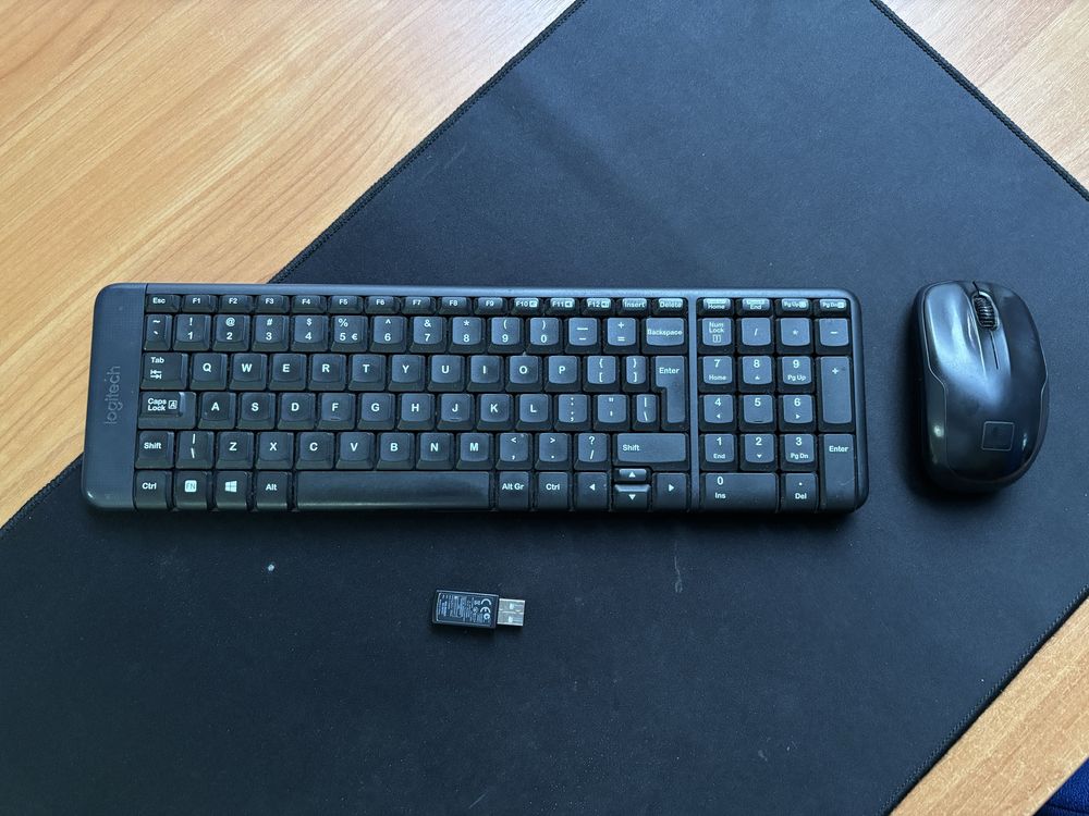 Zestaw klawiatura+myszka bezprzewodowa Logitech