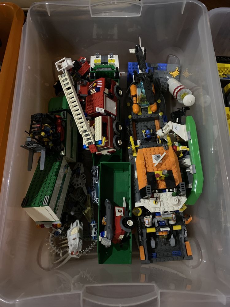Lego city , technic , racers , creator , bionicle vários