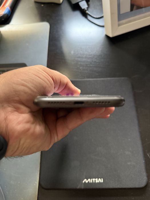 Iphone 11 - 128 GB, como novo.