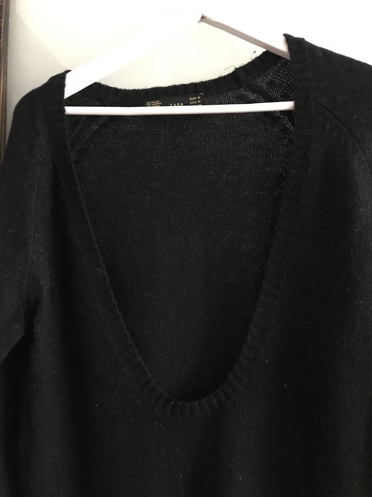 Sweter czarny Zara duży dekolt metaliczna nitka
