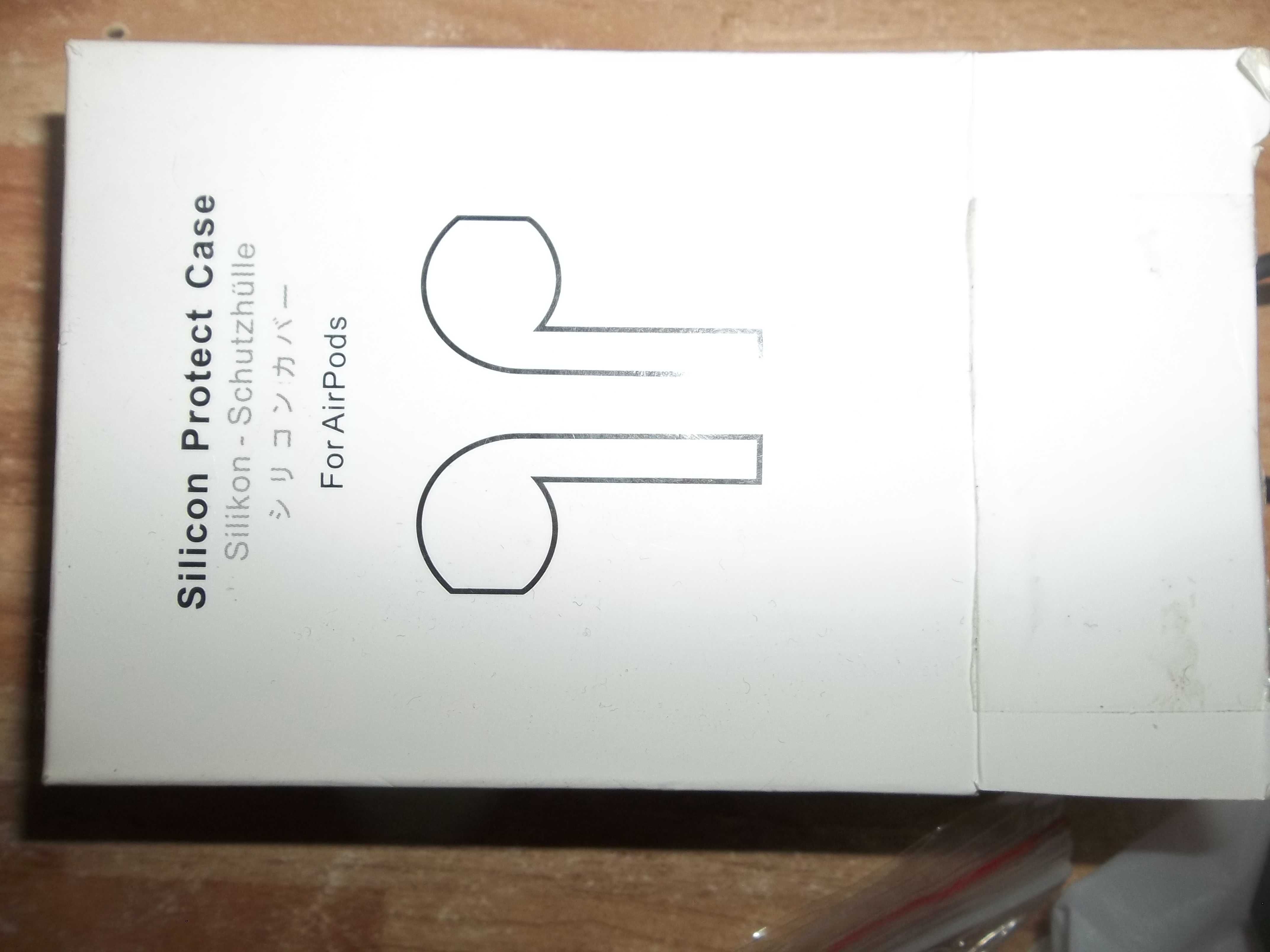Чохол для навушників  Silicone Case для Apple AirPods