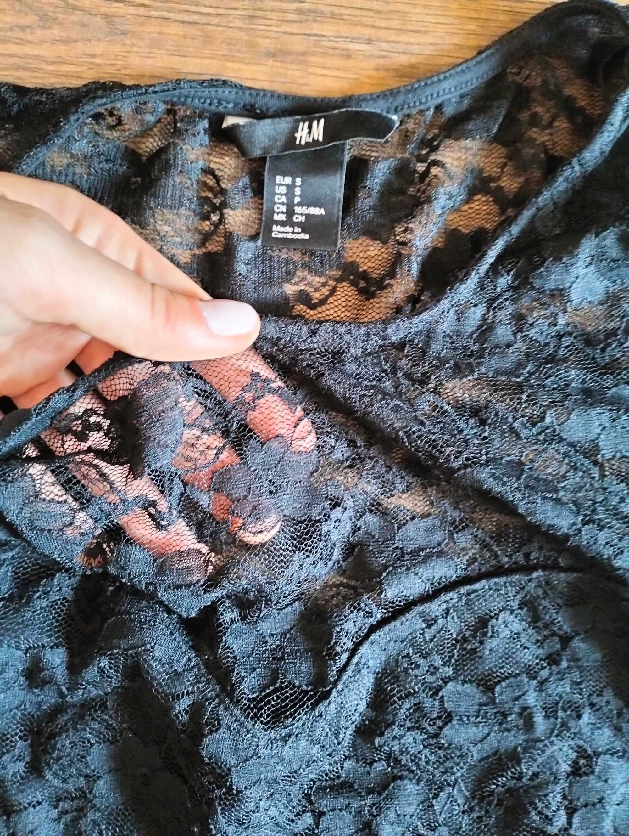 Koronkowa dopasowana sukienka mini H&M rozm s dekolt serce