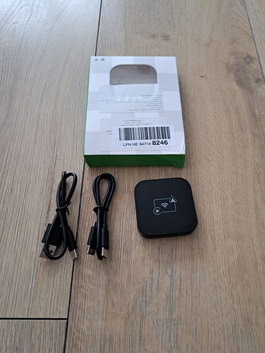 Bezprzewodowy adapter z systemem Android Auto & Carplay 2 w 1 CP12