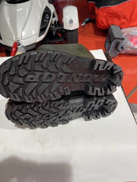 Botas de borracha para homem Tamanho 42