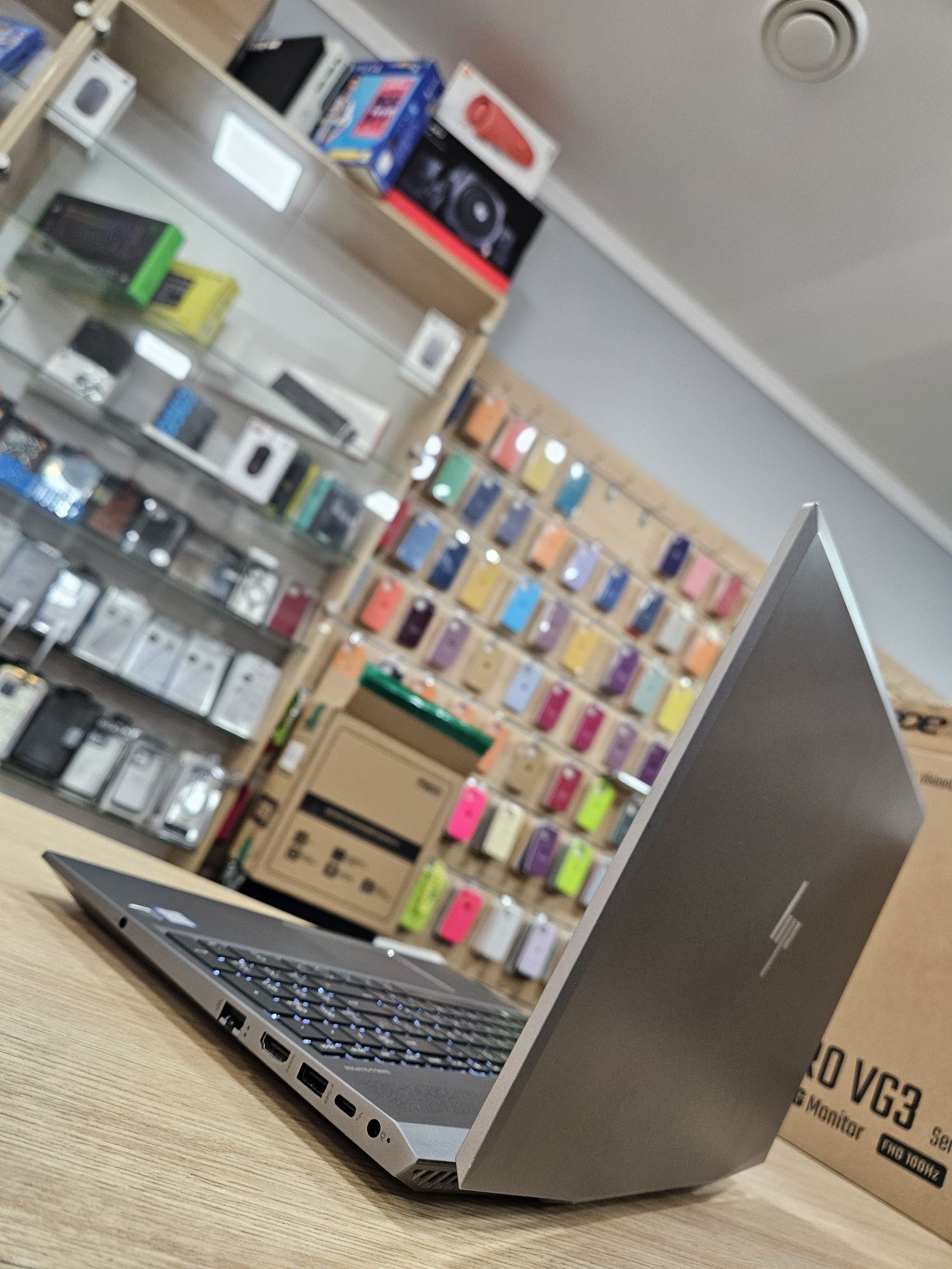 Потужній/як Новий/Батарея 100%/HP 15v/i5/16/512ssd/IPS/Магазин