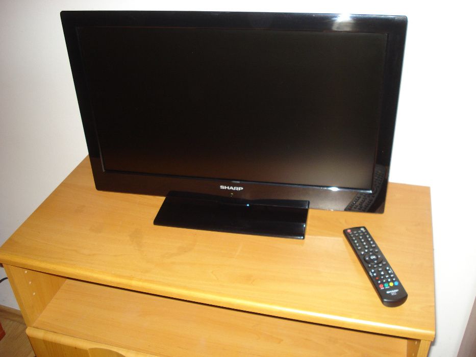 SHARP LC-24LE510E TV 24" LED (60cm przekątna) uszkodzony.