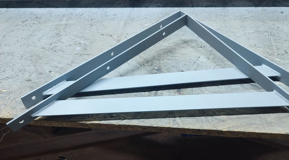 Тримач для полиць, металеві кронштейни