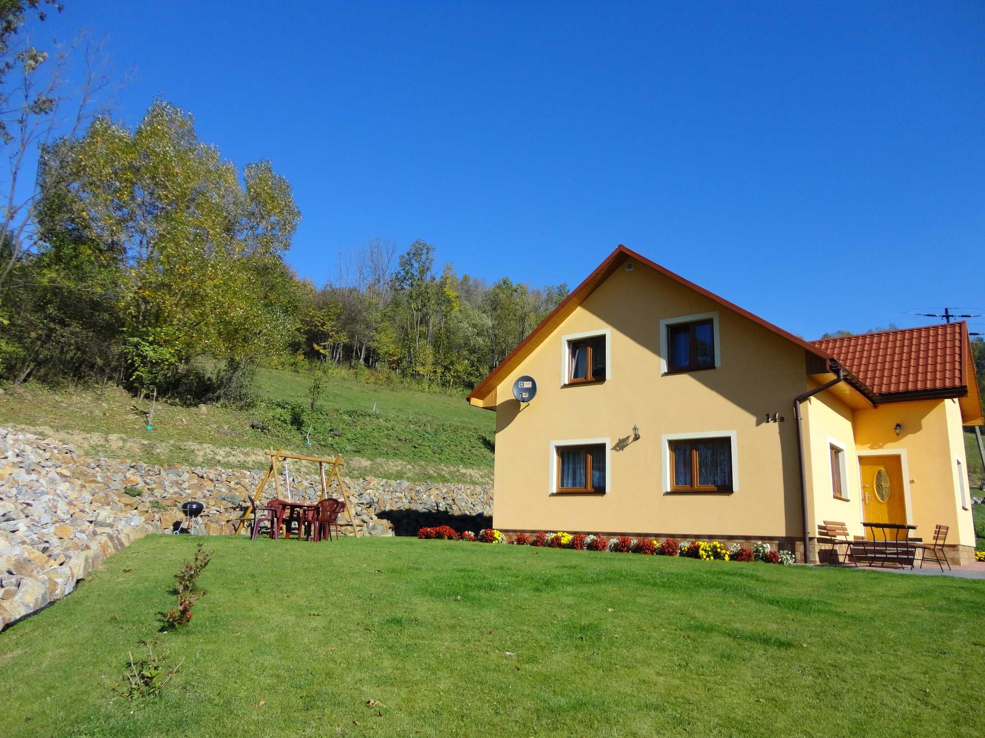 Domek "Pod Pliszem" nad Soliną. Do 8 os. blisko Jeziora.Spokój i cisza
