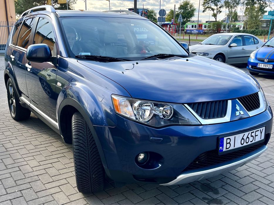 Sprzedam Mitsubishi Outlander II 2007 2.0D 7-osobowy