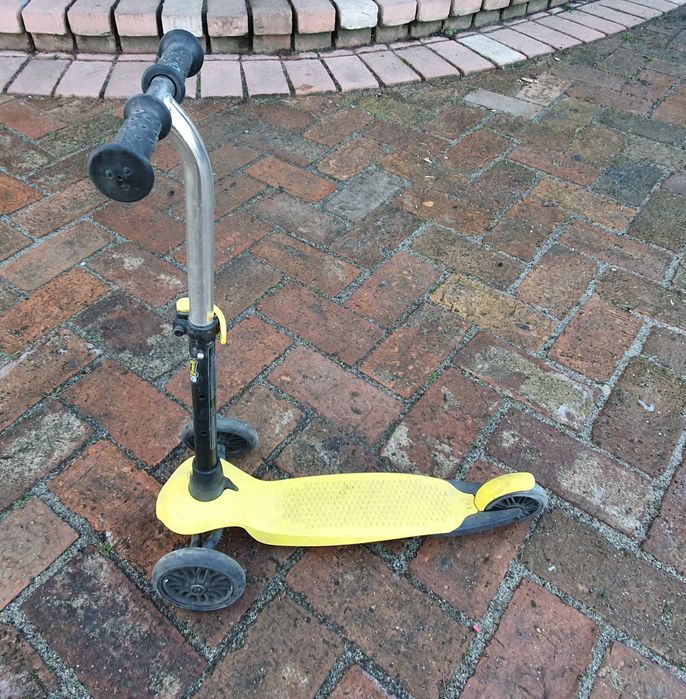 Hulajnoga trójkołowa Oxelo B1 Decathlon