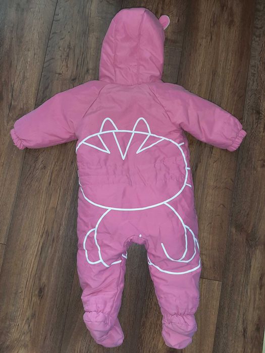 Kombinezon dziewczęcy 6-9 miesięcy