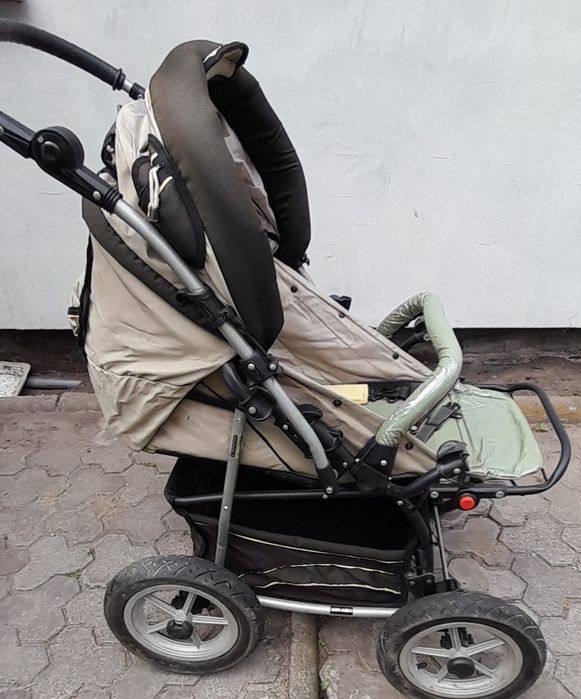 130 zł Wózek głęboko-spacerowy i akcesoria 2 w 1