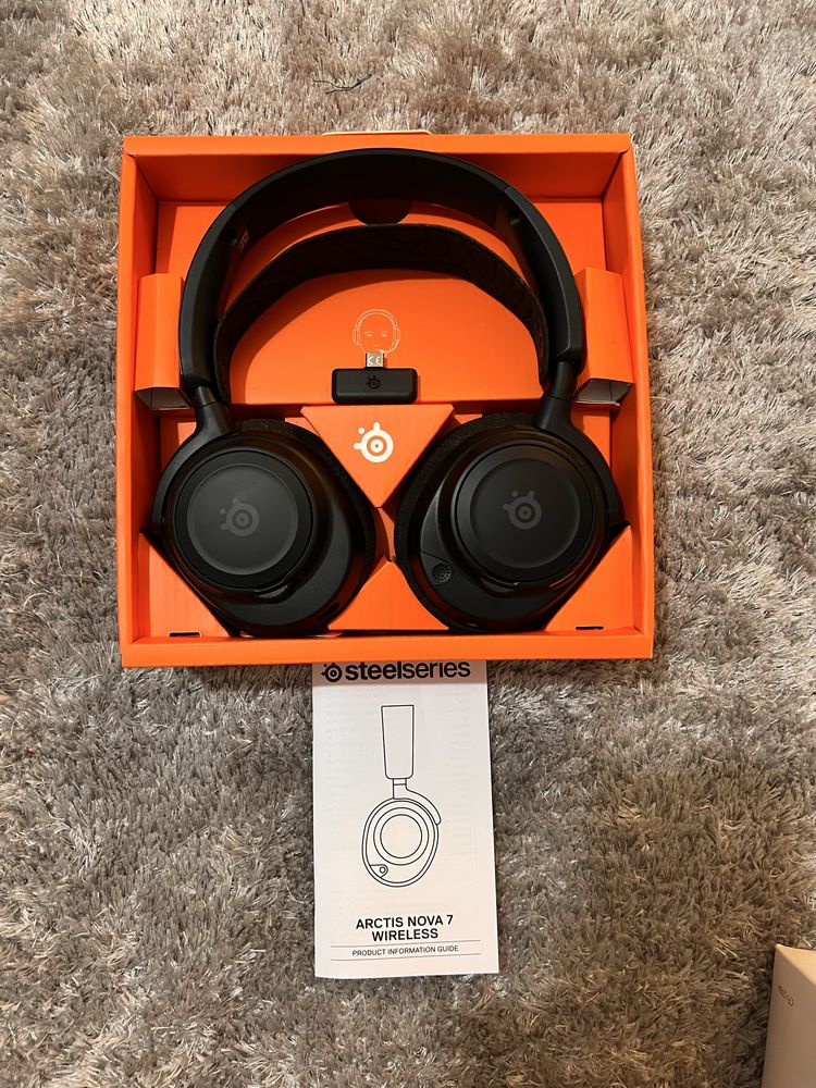 SteelSeries ARCTIS NOVA 7 (Wireless)