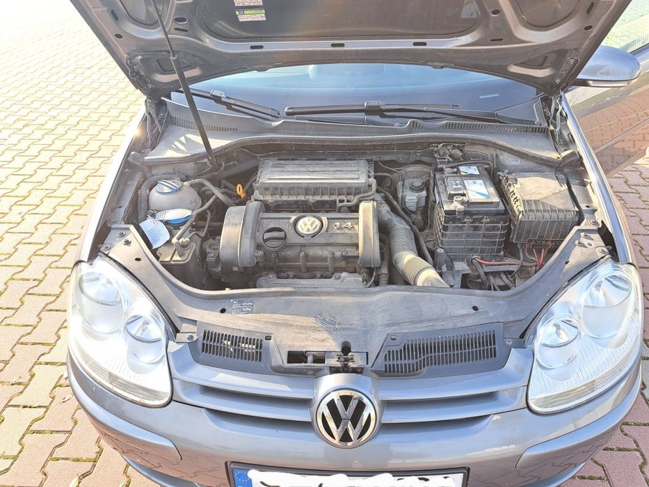 Volkswagen Golf V