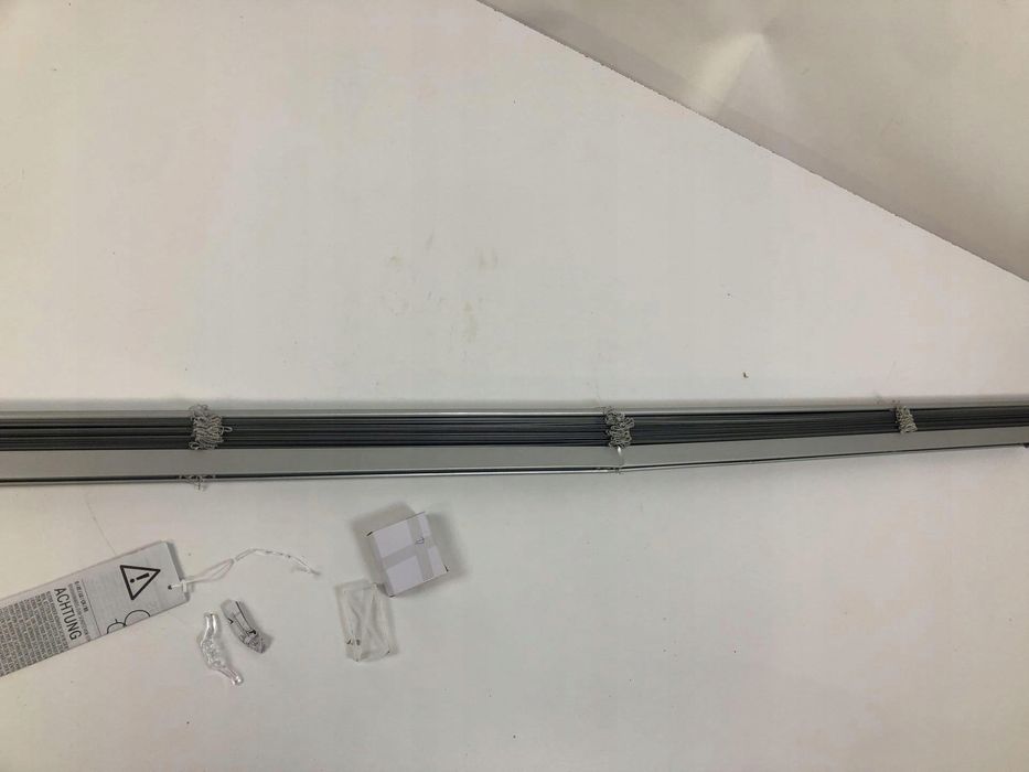 Aluminiowa żaluzja Gardinia srebrna 200x175 cm montaż ściana sufit