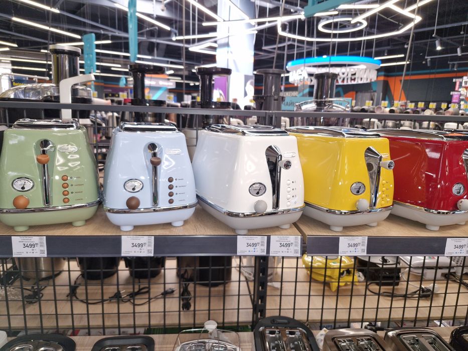 Тостер новий в різних кольорах