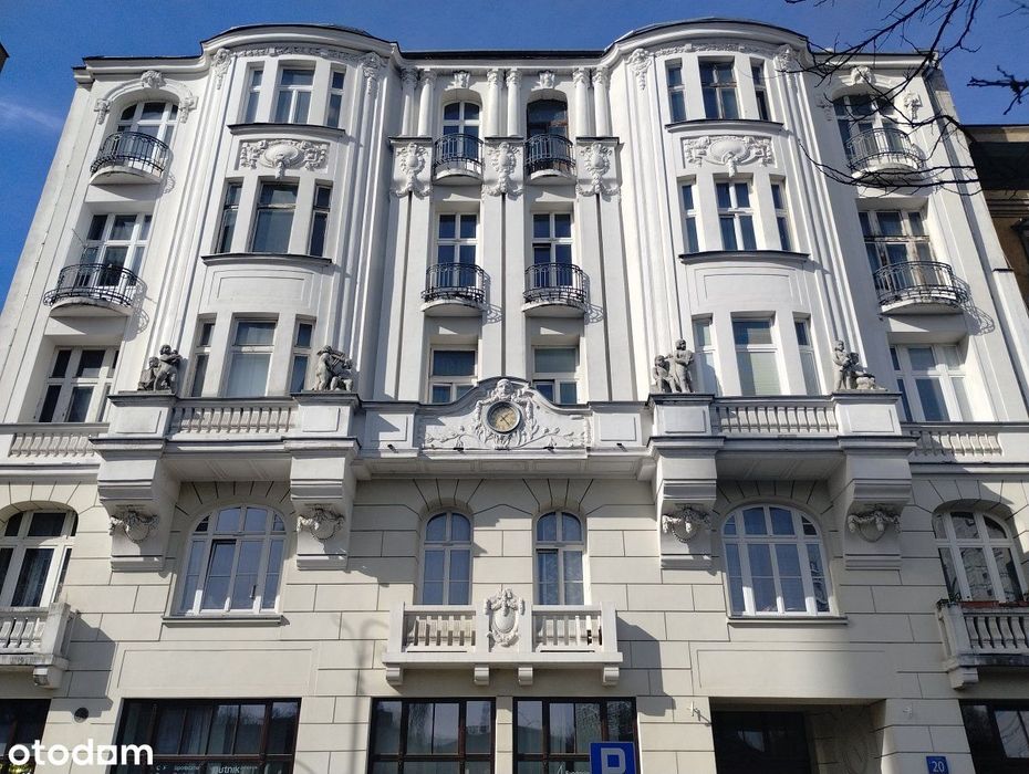 Kamienica 1912, 2 Pokoje z Balkonem