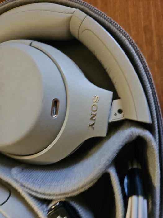 Auscultadores Noise Cancelling Bluetooth Sony WH-1000XM4 - Prateado