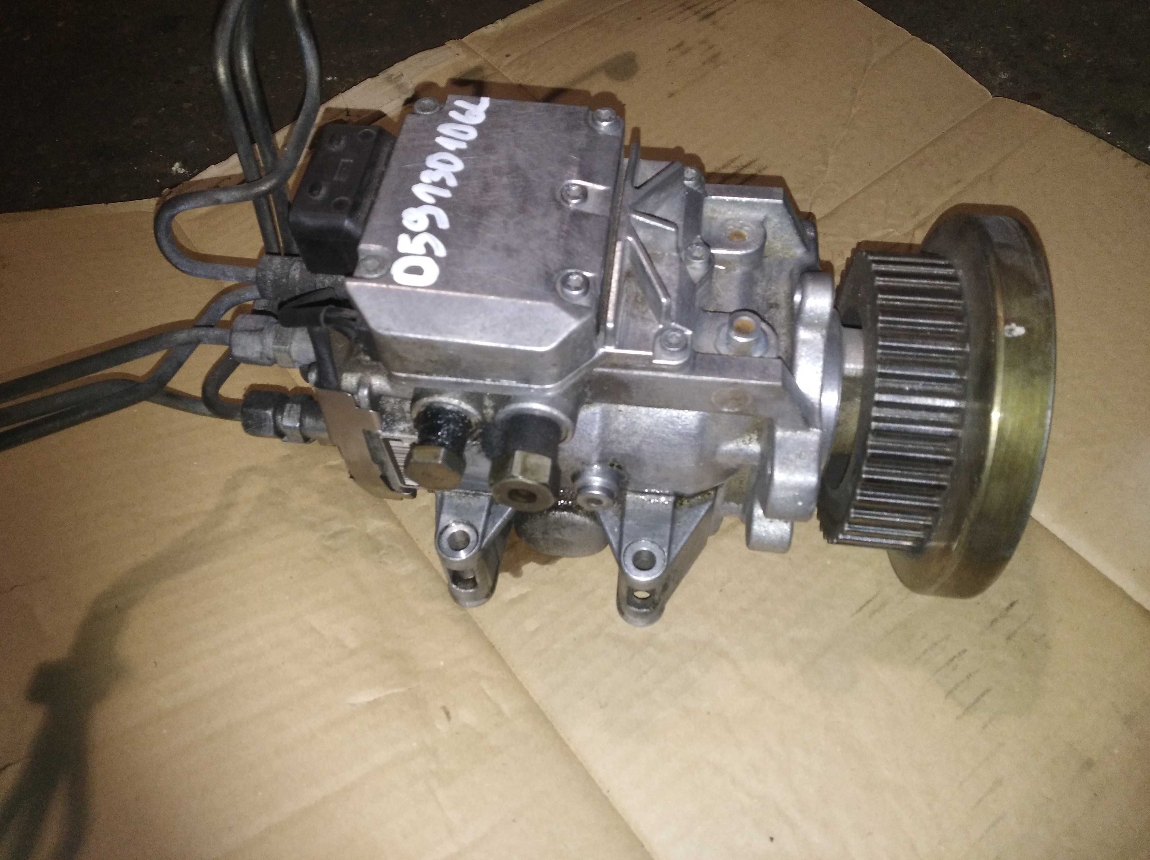Pompa wtryskowa vp44 2.5tdi v6  106E allroad