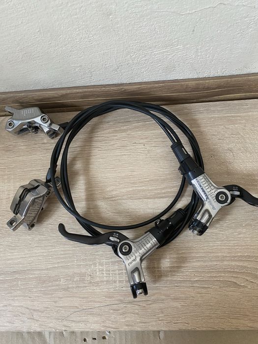 Hamulce avid code p+t czterotłoki dh fr enduro