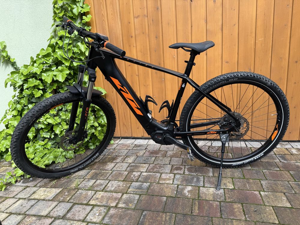 Rower elektryczny KTM Macina Team 293