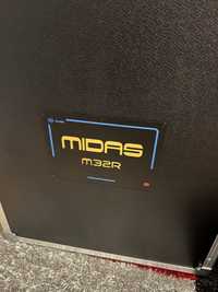 Santosom Mixer Flight case LW, Midas M32R