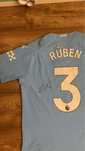T-shirt Manchester City- Assinada (Rúben Dias)