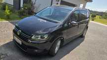Volkswagen Touran VW Touran 2013r bi-xenon led 7 osobowy 2.0TDI manual sam parkuje HAK