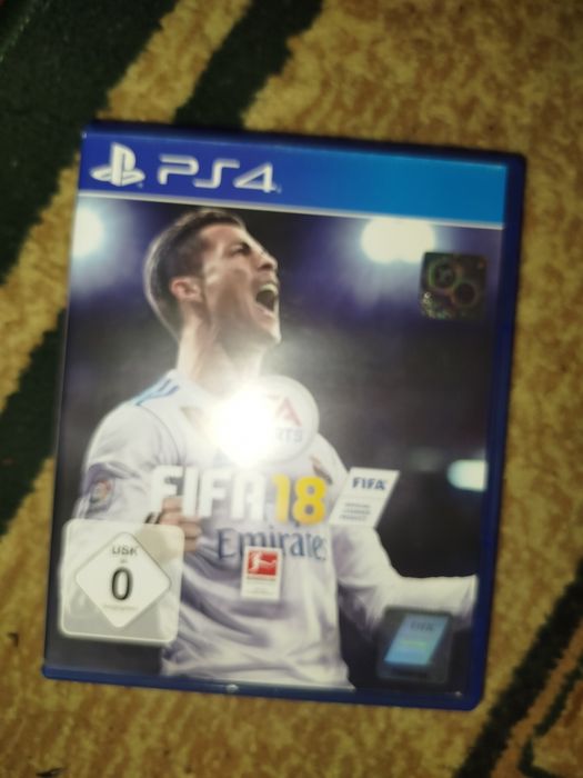 Диск на ps4/ps5 fifa18
