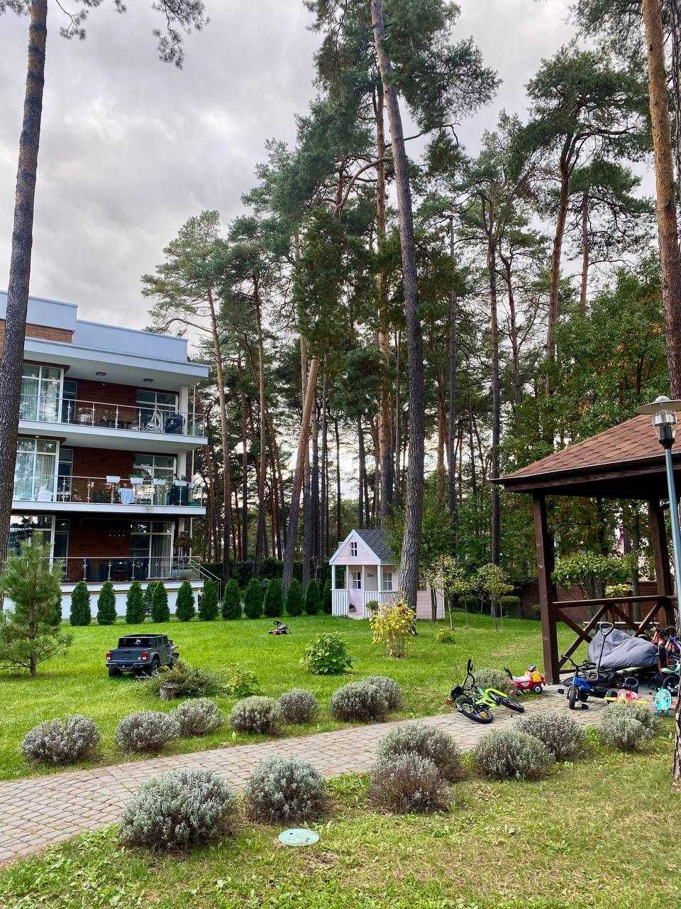 Продаж квартири з ремонтом в найбезпечнішому ЖК Грінвуд в Брюховичах
