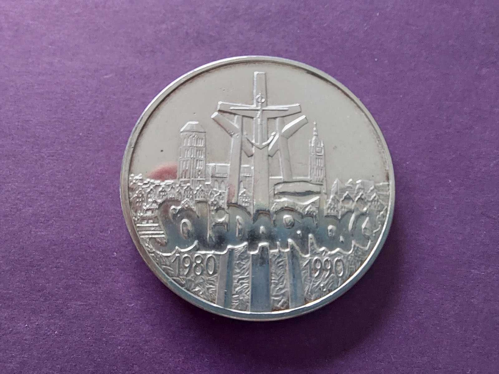 Srebrna moneta Solidarność 1990