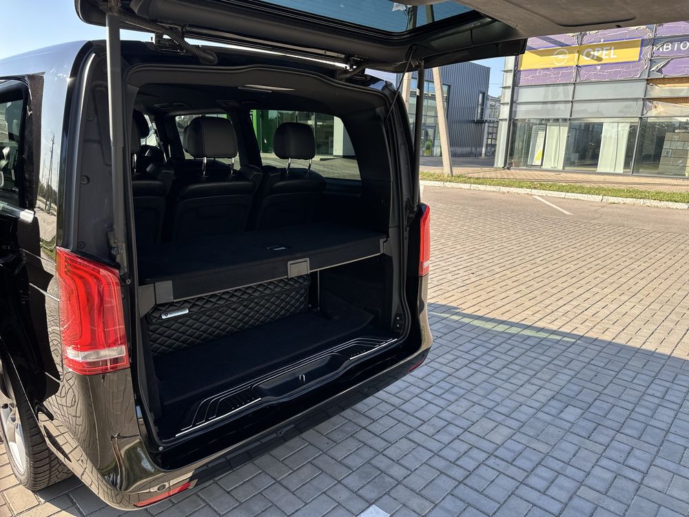 Mercedes-Benz V-Class